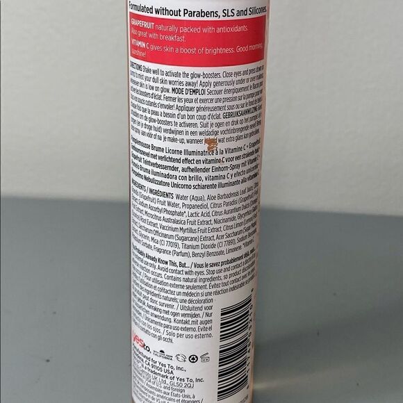 Yes to Grapefruit Vitamin C Glow Boosting Unicorn Brightening Mist 3.8 fl oz - Picture 2 of 2